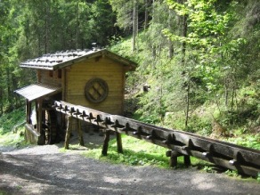 kleines Bild der Settauermühle Weikhartmühle