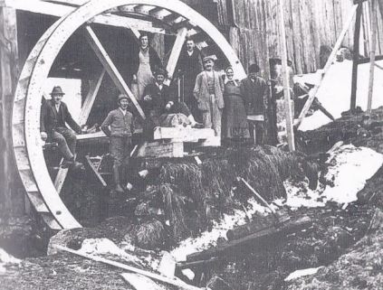 kleines Bild der Höllmühle